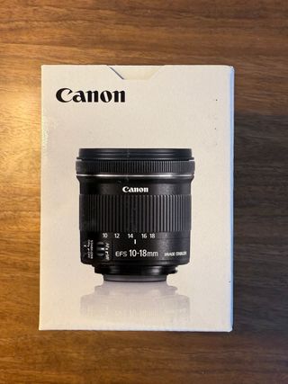 Canon EOS 2000D - 2 fotocamere