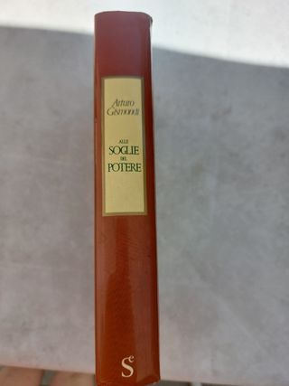Alle soglie del potere 
