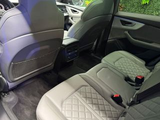 Audi Q8 Black line plus 50 TDI 210kW quattro tip