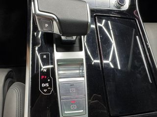 Audi Q8 Black line plus 50 TDI 210kW quattro tip