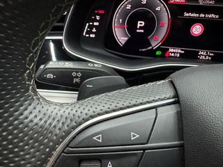 Audi Q8 Black line plus 50 TDI 210kW quattro tip