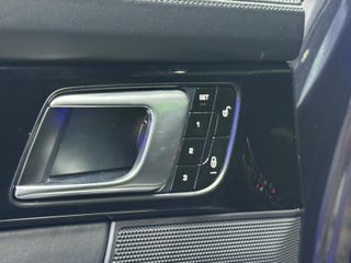 Porsche Panamera 4 E-Hybrid Executive