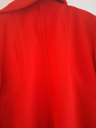 Abrigo rojo apriori