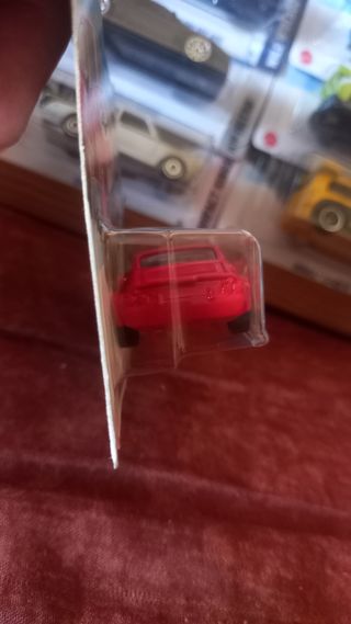 Hot Wheels Ferrari 365 GTB4 Competizione