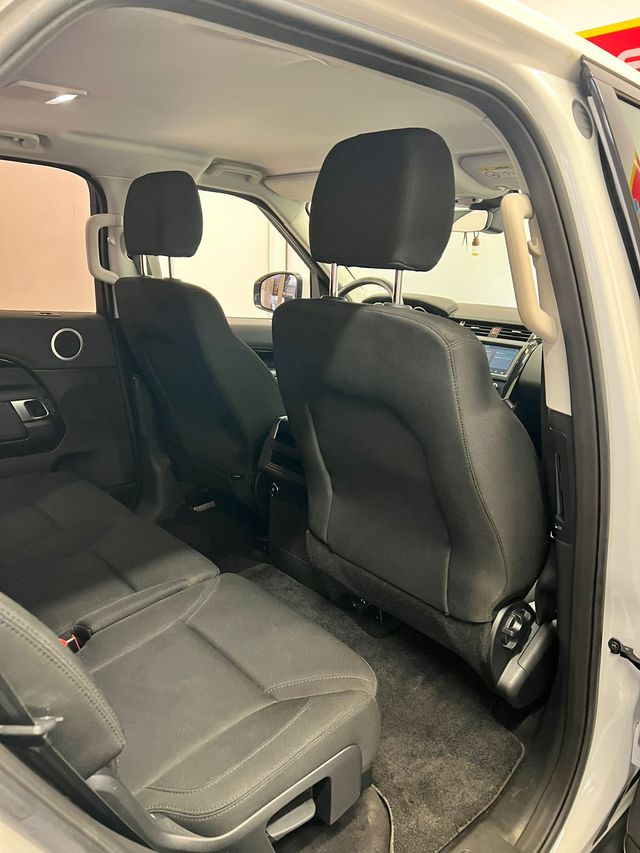 Land Rover Discovery 2018