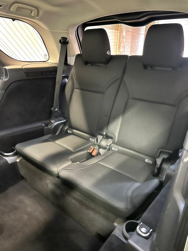 Land Rover Discovery 2018
