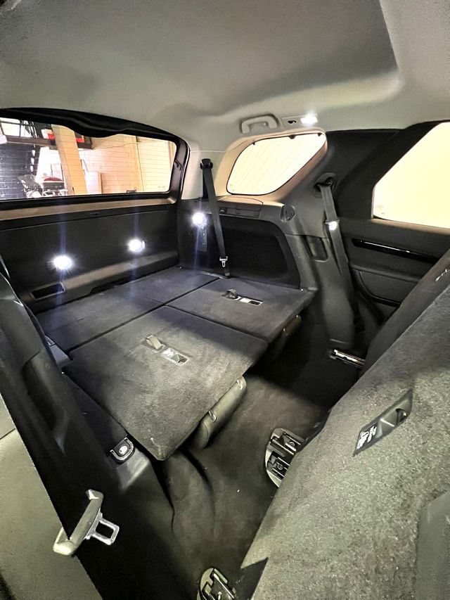 Land Rover Discovery 2018
