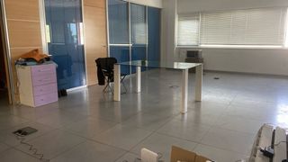 Traspaso /Liquidacion taller equipado Madrid Sur 