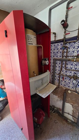 Caldera gasoil Roca Laia GTA