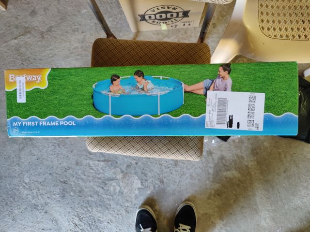 Piscina infantil First  1.52m y 6 m² de cespe art.