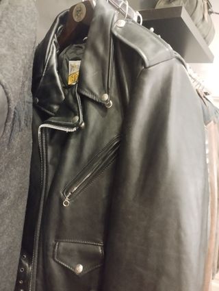 Cazadora Schott Perfecto L
Devolución 24h tienda 