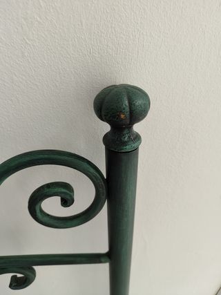 Cabecero forja verde