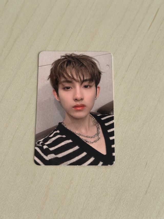 Photocard WayV WinWin Kick Back