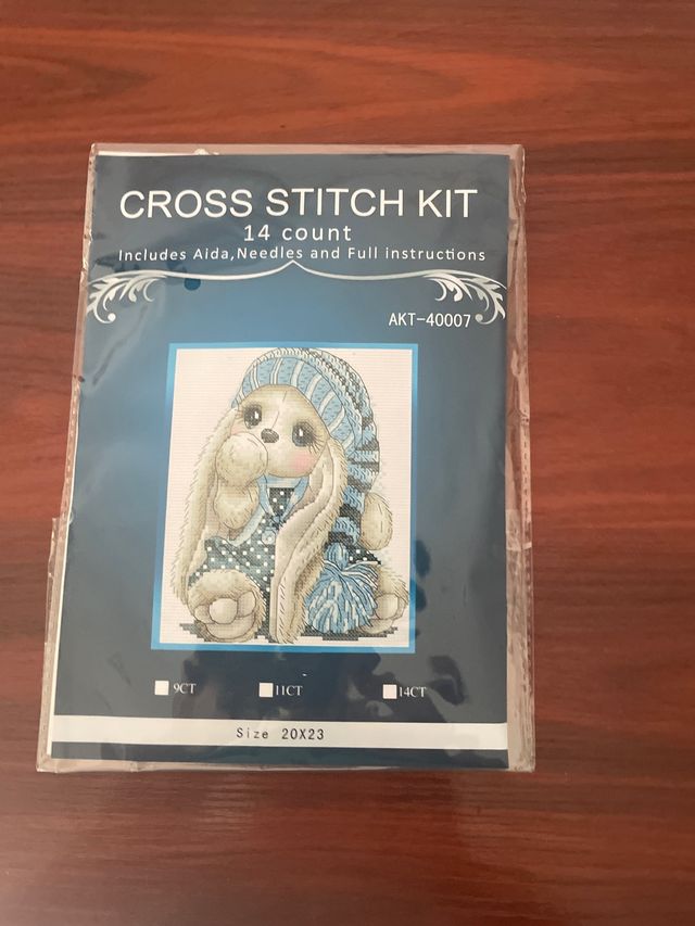 Kit punto de cruz conejito