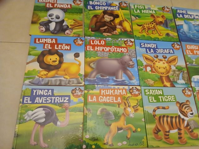 Libros y figuras de resina de animales del zoo