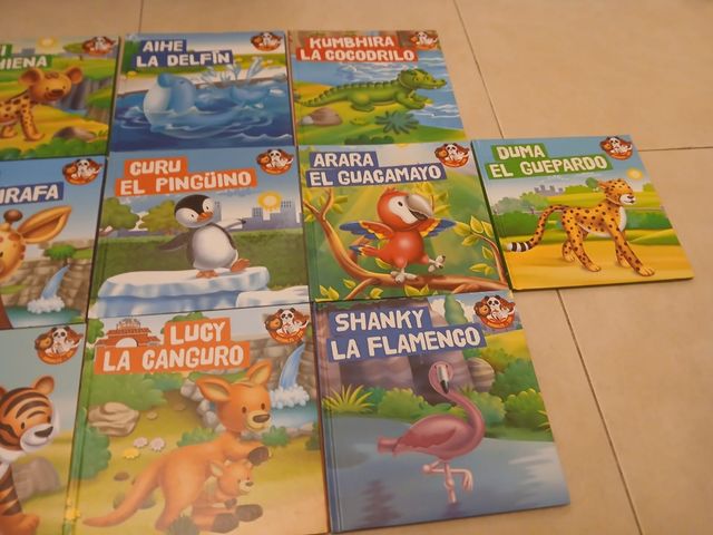 Libros y figuras de resina de animales del zoo