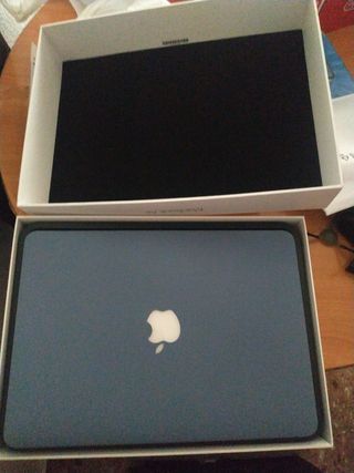 MacBook Air 2017.
