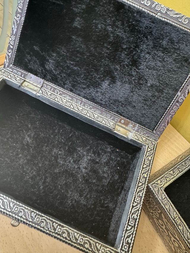 2 Scatolette portaoggetti teschio