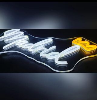 Lampada Neon Led "Madrid Real"