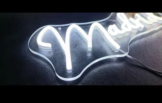 Lampada Neon Led "Madrid Real"