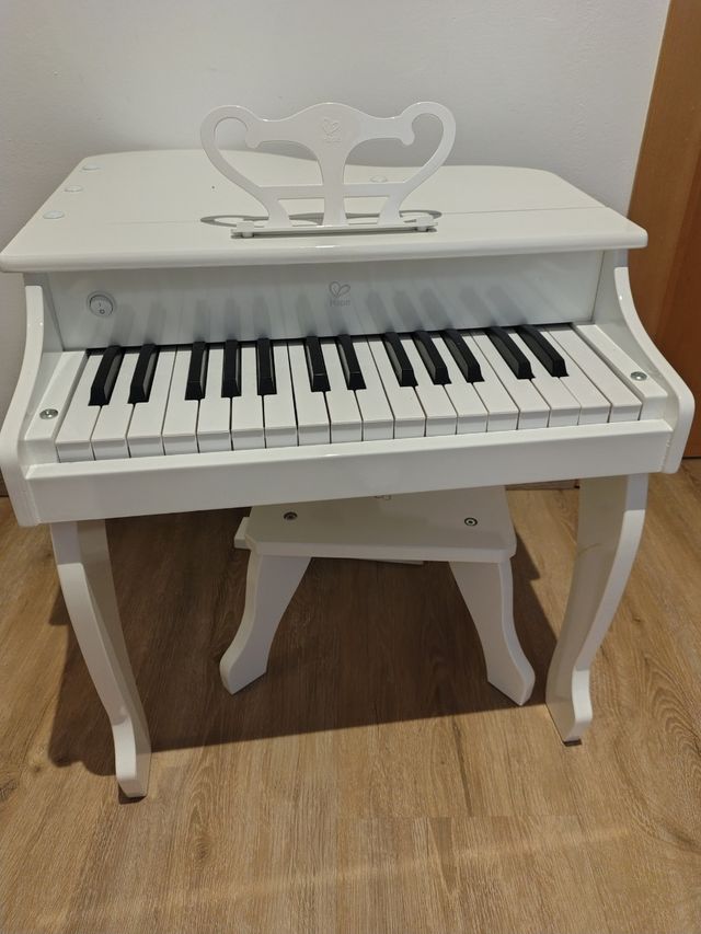 Piano infantil blanco