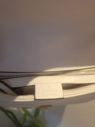 Borsa Gucci GG Marmont bianca