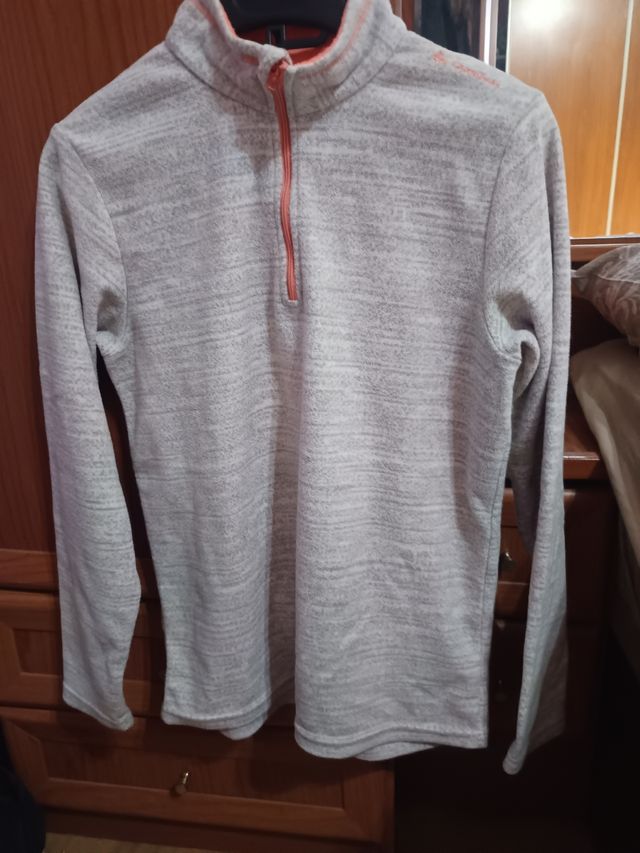 Forro polar Decathlon niña talla 14