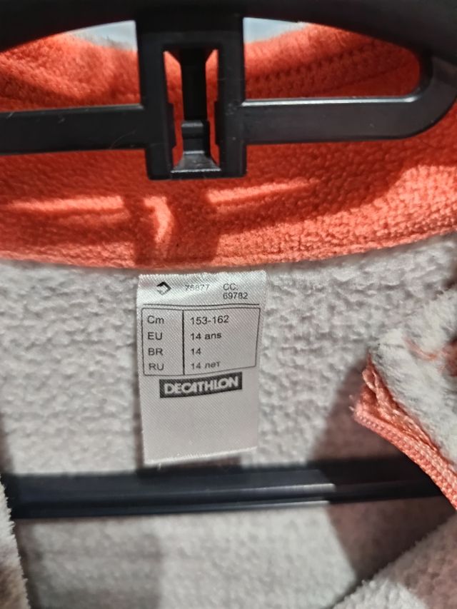 Forro polar Decathlon niña talla 14