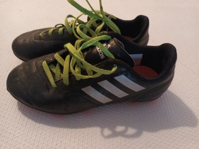 Botas fútbol adidas niño talla 34