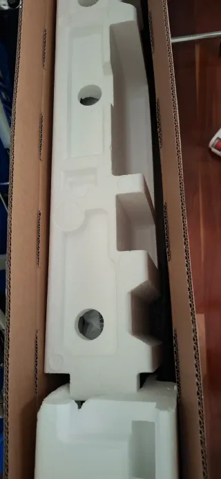 TV Grundig 49" negra