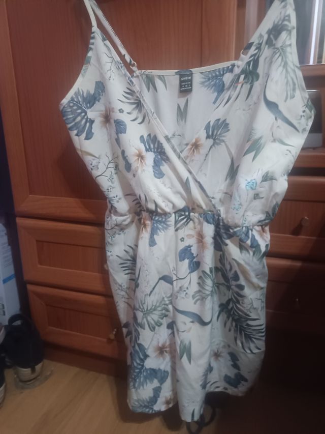 Vestido SHEIN estampado flores M