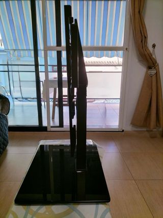 Soporte TV Hama - Giratorio y Ajustable