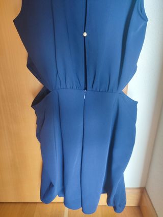 Mono cut out de Zara