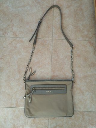 Bolso original de Tous bandolera beige