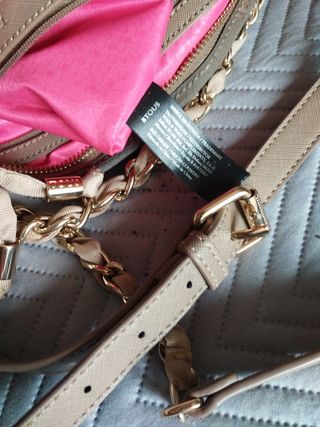 Bolso original de Tous bandolera beige