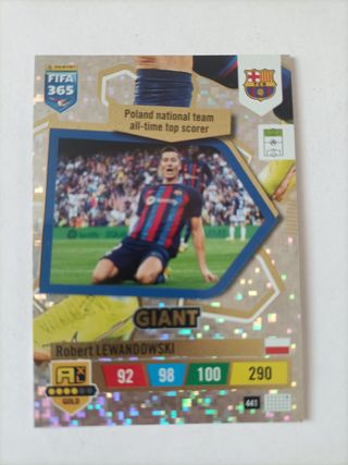 Lewandowski Giant Adrenalyn FIFA 365 año 2023
