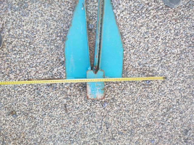 Ancla de barco azul - 15 kg mas o menos