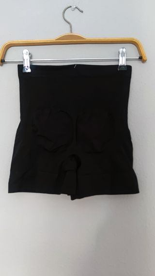 Faja moldeadora Esmara negra