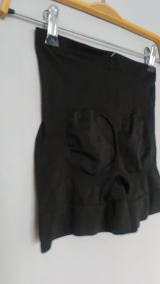 Faja moldeadora Esmara negra
