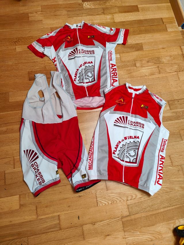 Conjunto ropa de ciclismo