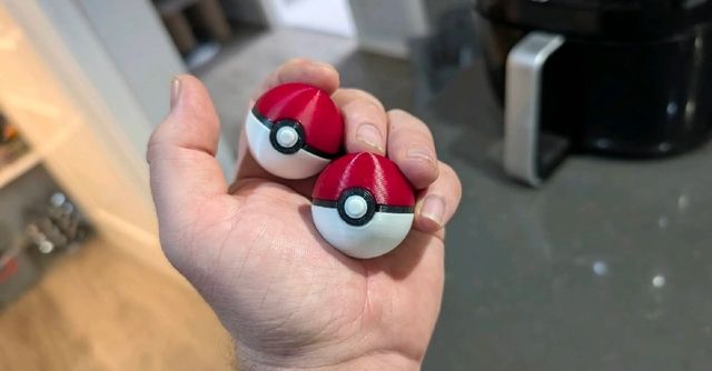 Llaveros Pokebola 3D