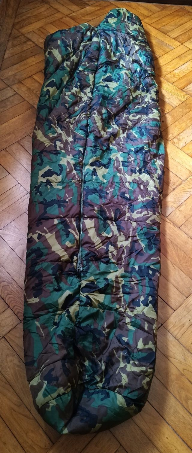 Saco de dormir de montaña ALTUS boscoso