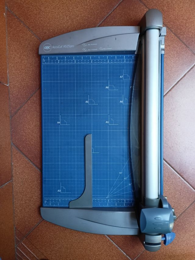 Cizalla GBC Accucut A525pro 3 funciones