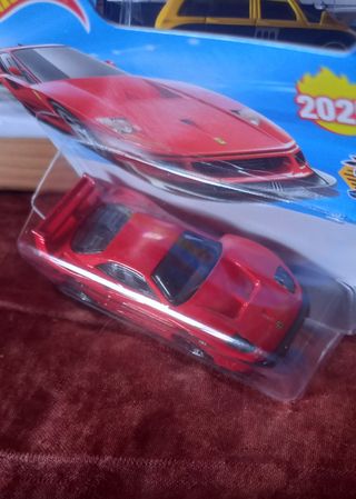 Hot Wheels Ferrari F40 Competizione