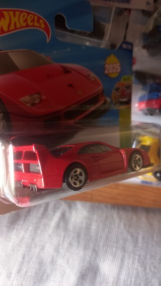 Hot Wheels Ferrari F40 Competizione