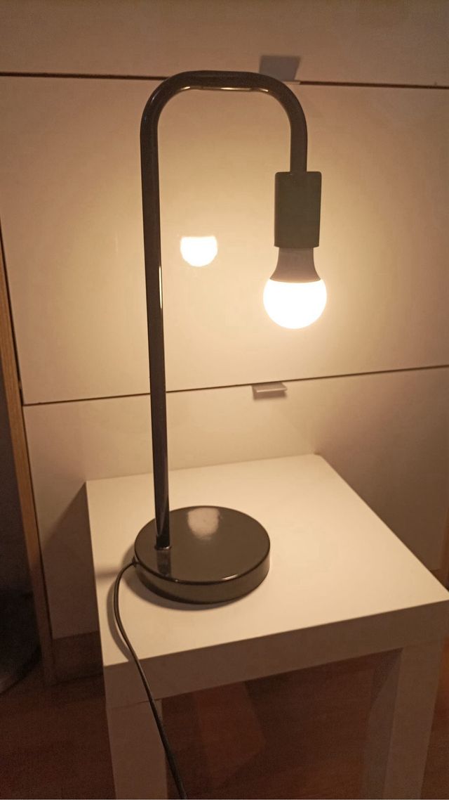 02 Lámparas Escritorio Metal Negra