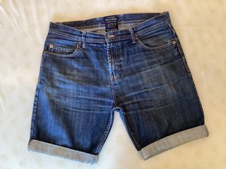 Bermuda Vaquera de Chico Pull&Bear t.42