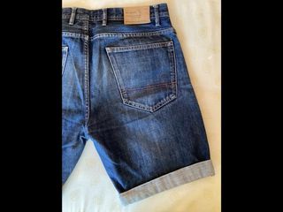 Bermuda Vaquera de Chico Pull&Bear t.42