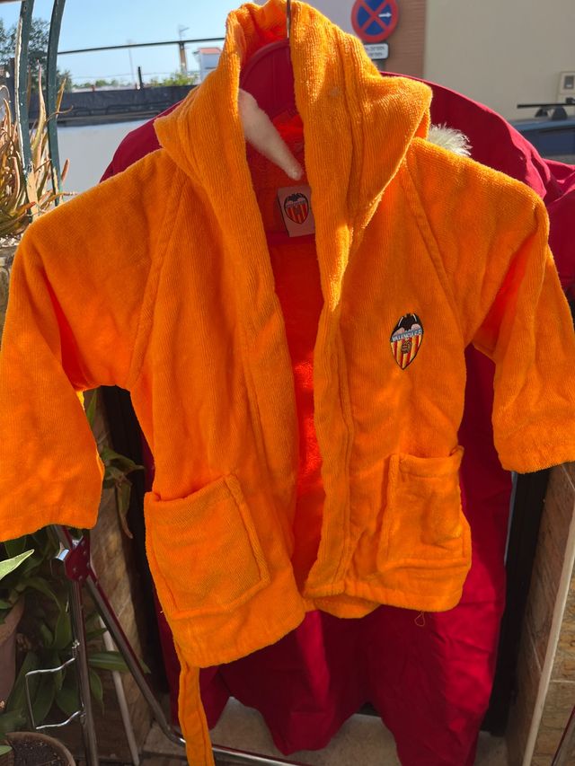 Albornoz Valencia CF bebé