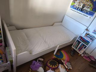 Cama infantil blanca Sundvik